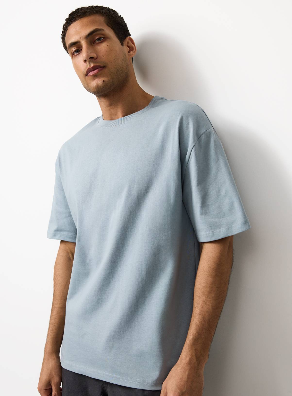 Light Blue Relaxed Fit Dry Handle T-Shirt L - Image 1